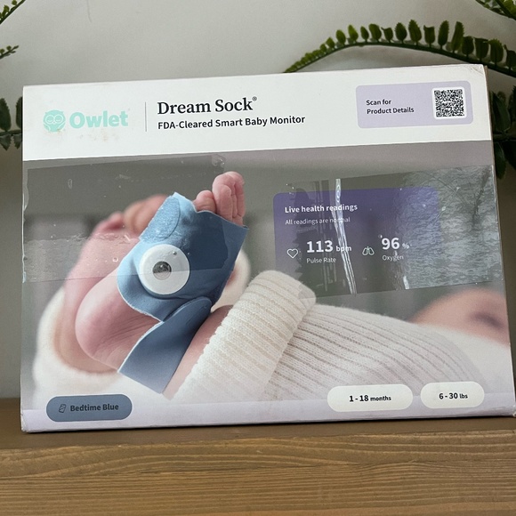 Owlet - Dream Sock Smart Wearable Baby Monitor with Live Heart Rate & Oxygen - Picture 1 of 3